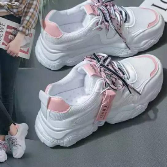 Mall Sepatu sneaker wanita terbaru tbao ⚡