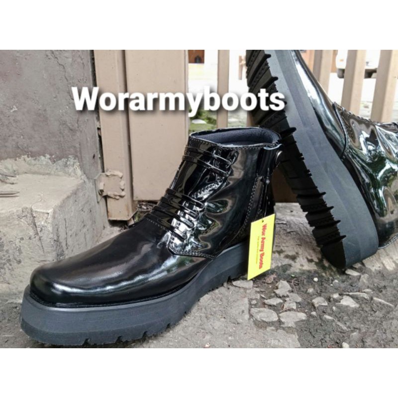Sepatu Pdh kulit kilap model P2021 sol TEBAL bgt 3-5cm real Pict 100% harga promo Size 38-46 By Wor Army Boots
