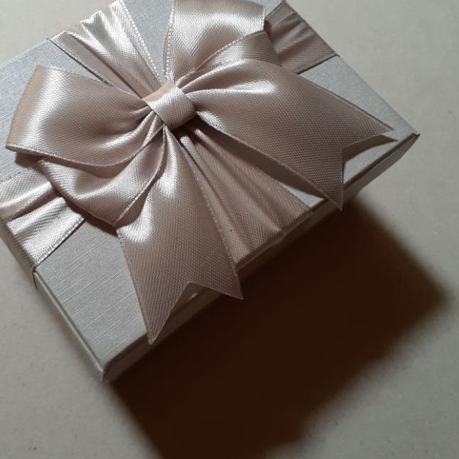 

✿ GIFTBOX CANTIK ABU SILVER KOTAK HADIAH SPESIAL ❈