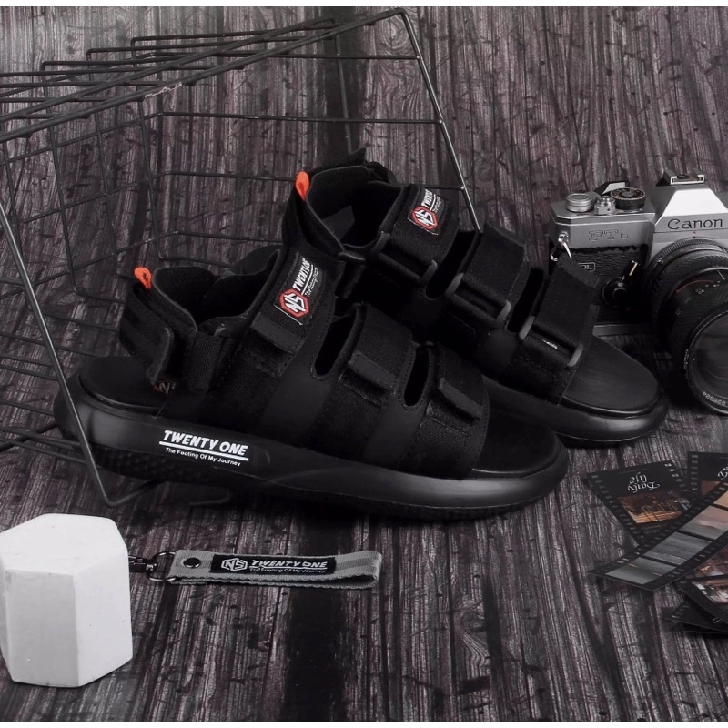 Sandal Tali Wanita/ Pria Original by Twenty One