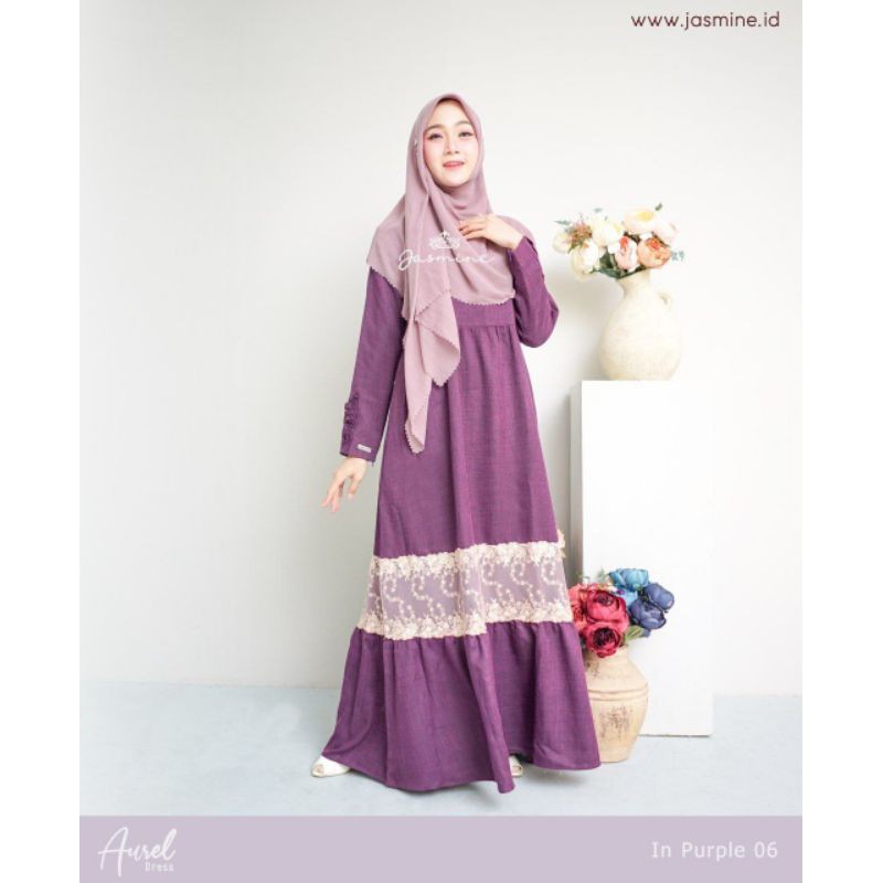 Aurel Dress by Jasmine