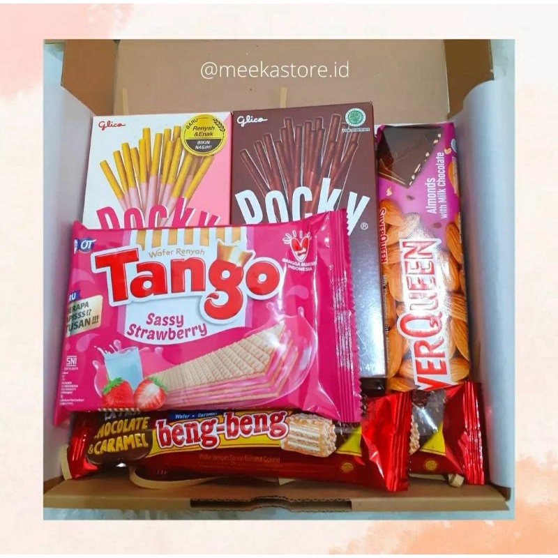 

Snack Box Gift Box Hampers Snack Hampers Jajan Hampers Coklat Kado Cewek Kado Anniversary Kado Birthday Kado Valentine