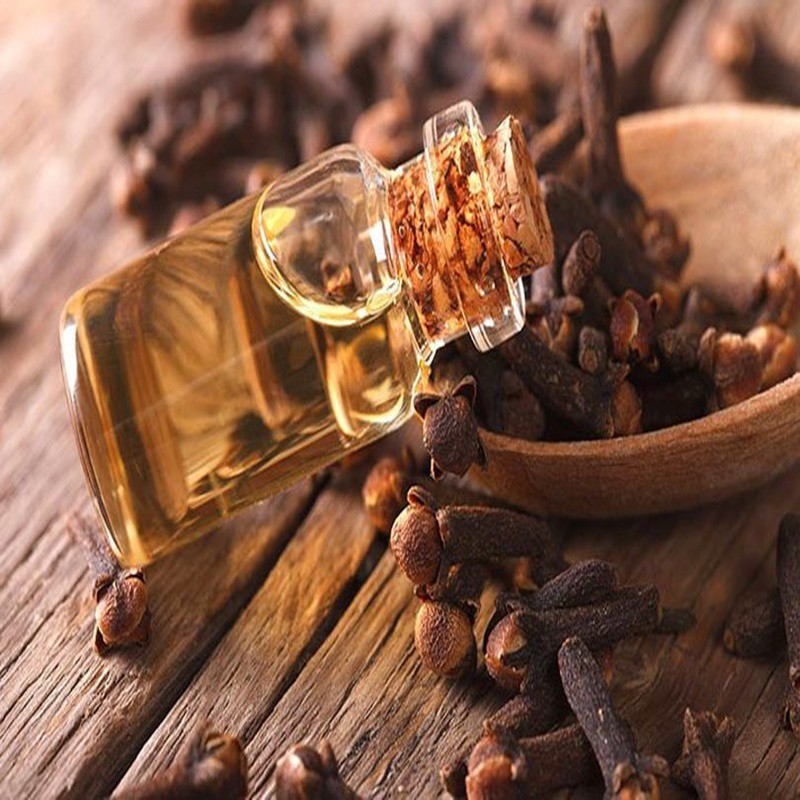 

minyak daun cengkeh 250 ml premium ASLI