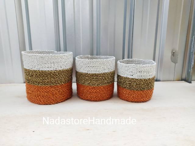 Keranjang Anyaman / Cover pot / Vas bunga anyaman Seagrass Orange Natural Putih