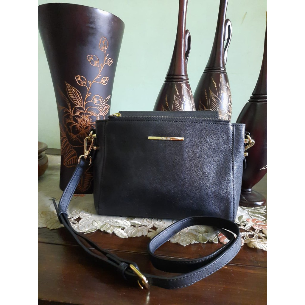Tas Wanita Branded Second McLanee Tas Selempang Sling Bag