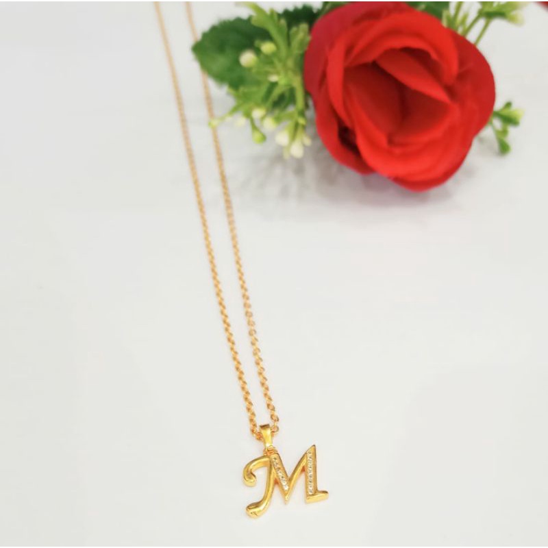 Kalung Plus Liontin Inisial Huruf Latin A-Z perhiasan wanita Gold Modern (COD)