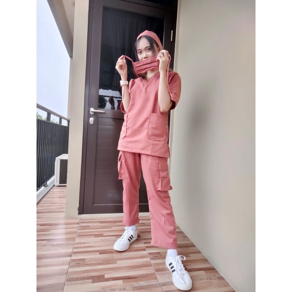 Baju Ok Cargo Lengan Pendek Panjang Seragam Perawat Oka Pakaian Kerja Wanita Pria Onemed Scrub Dokte