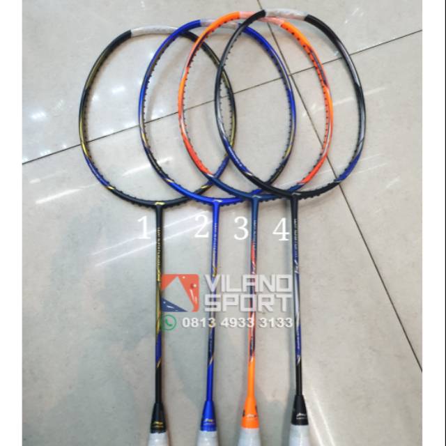 Raket Badminton Lining windstorm 74