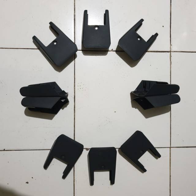 Cover / tutup kaki jok belakang avanza maupun xenia ori