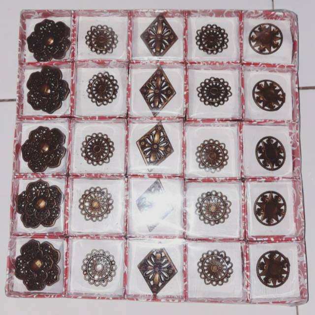 Souvenir Pernikahan - Bros Cantik (Isi 100)