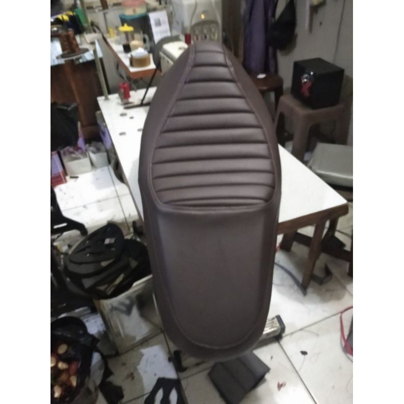 jok scoopy caferacer motif double seat coklat tua