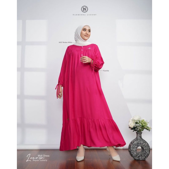 LUNARA MIDI DRESS BY NADHEERA LUXURY TERBARU
