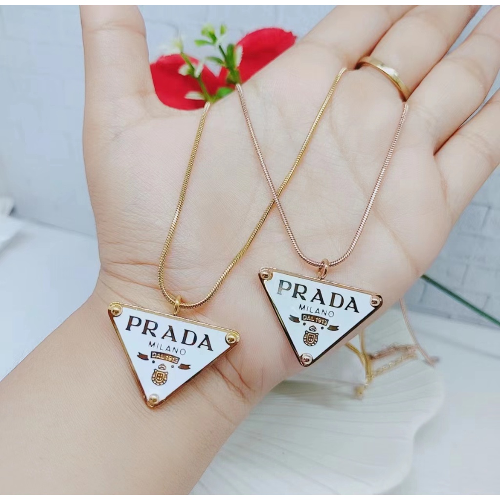 Kalung Titanium Perhiasan Fashion A/B