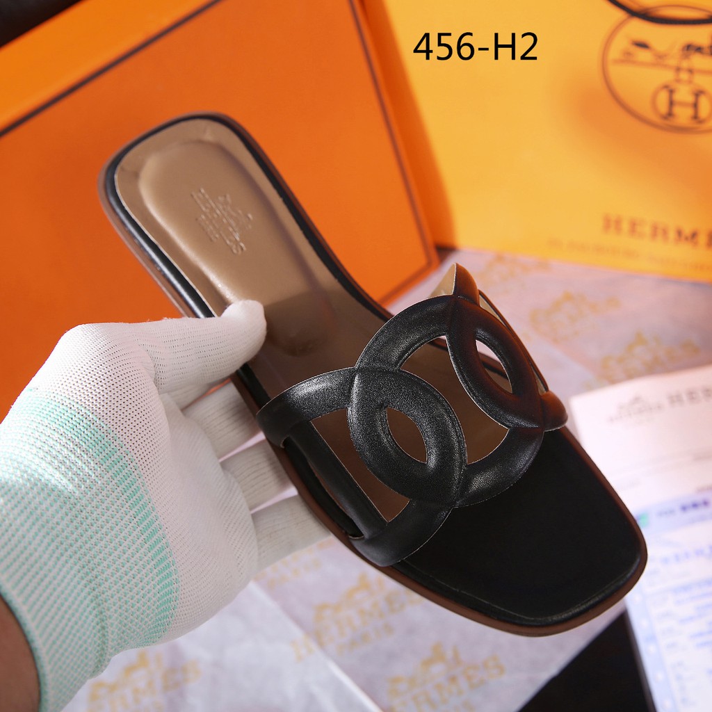 881Hermes Swift Leather Aloha Sandal WANITA IMPOR QUALITY TERJAMIN BAGUS #456-H2