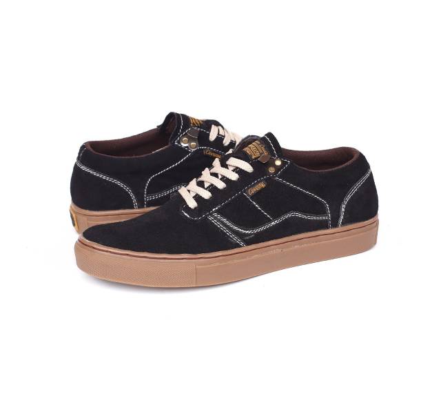 Sepatu Lokal Shoes Local Pride Cevany Gordon  Low Cut Black Gum