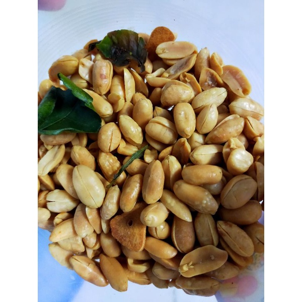 

Kacang Bawang Goreng Super Kemasan 500 gram / Kacang Tanah Goreng/ Kacang Bawang Bali/ Kacang Bawang Jakarta/ Oleh - oleh Khas Jawa