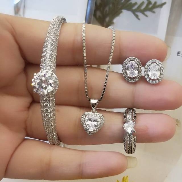 TERLARIS Xuping Set Perhiasan Lapis Emas Gelang Kalung Anting Cincin Silver Berlian Permata Titanium