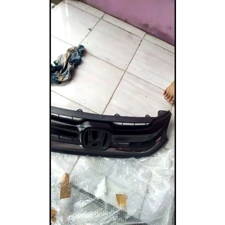 grill atas bemper honda brio rs 2017 original
