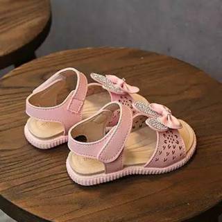 Sepatu sandal  anak  perempuan import ready stock santai 