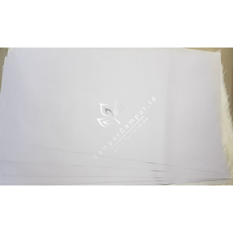 

Kertas Packing Baju Putih/KERTAS PEMBUNGKUS / WRAP PAPER 44x69 cm