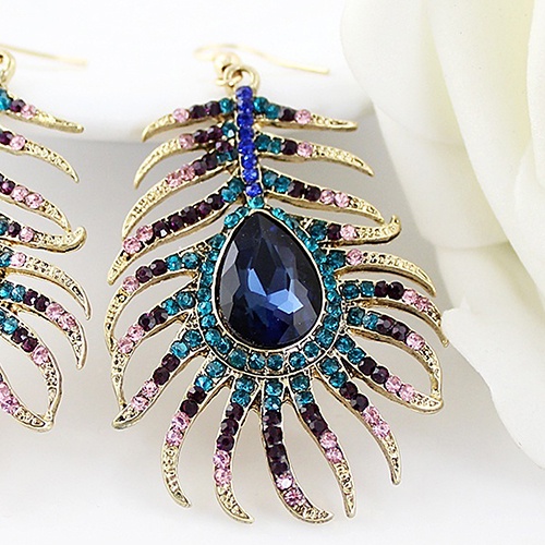 Hu Hu Hu Hu Hu Alat Bantu Pasang Kacamata♡ 1 Pasang Anting Kait Bentuk Bulu Merak Aksen Berlian Imitasi Gaya Retro Untuk Wanita