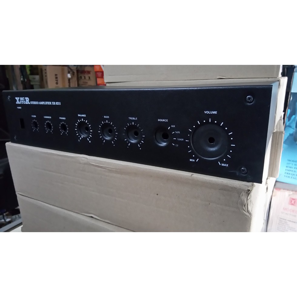 BOX POWER AMPLIFIER PROFESIONAL SOUND SYSTEM XUTOR XR0211 TEBAL