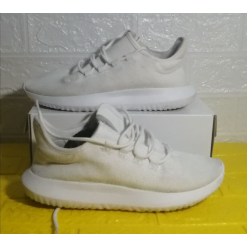 Adidas Tubular size 41.5 made in Vietnam second branded