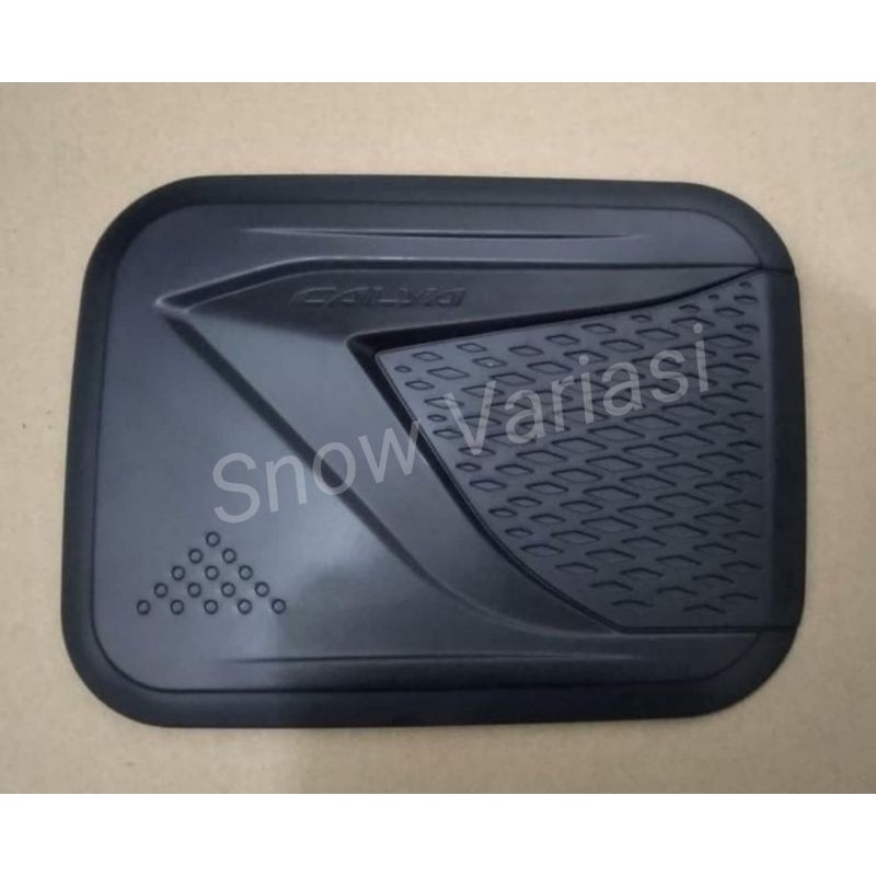 Calya Tutup Tangki Mobil Tank Cover Crosstivo Hitam Black Doff JSL