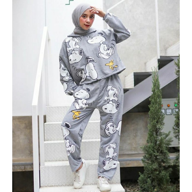 SNOOPY ONE SET HODDIE FREE MASK