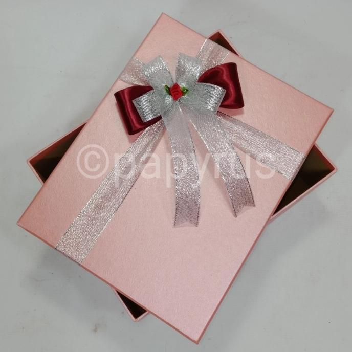 

[COD] Papyrus 17,5x22,5 tinggi 5cm Kotak Kado Gift Box Hadiah [COD]