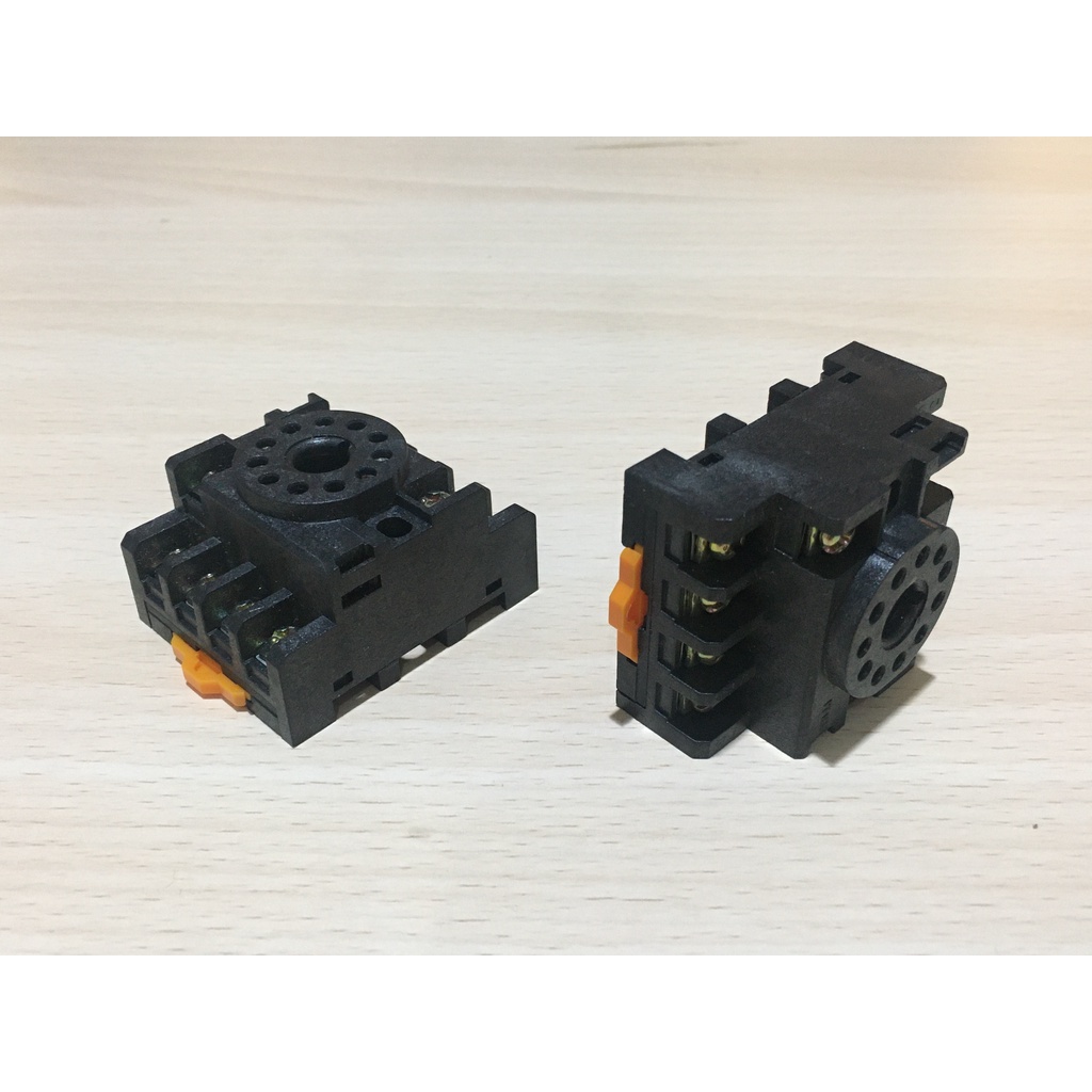 SOCKET SOKET PF113A 11 PIN RELAY MK3P MKS3P JTX 2C JQX 10F H3CR-A
