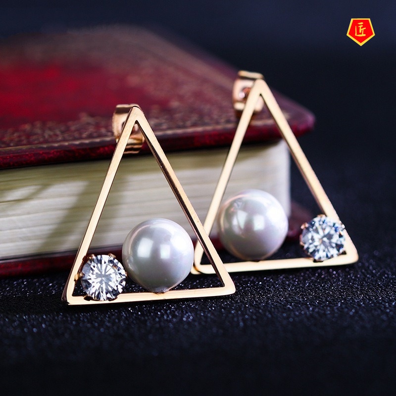 [Ready Stock]Simple Triangle Rhinestone Pearl Ear Studs High Profile Fashion