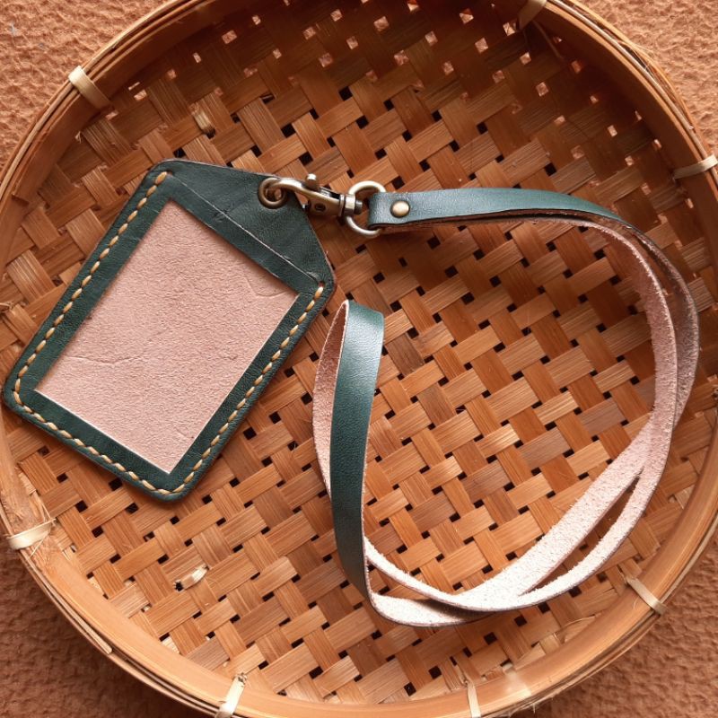 

Id Card Holder Kulit / Name Tag 1.1 from Tuq Leather