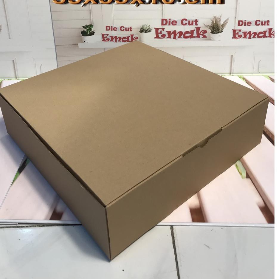 

『Launching』 kardus uk. 35x35x10 cm kotak box karton Die Cut
