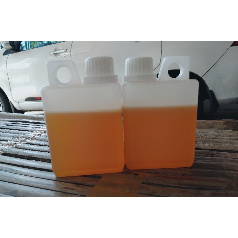 

MADU MURNI ASLI ALAMI 100%(RAW HONEY)Madu Murni 100% Nektar bunga asli. kemasan 500grm