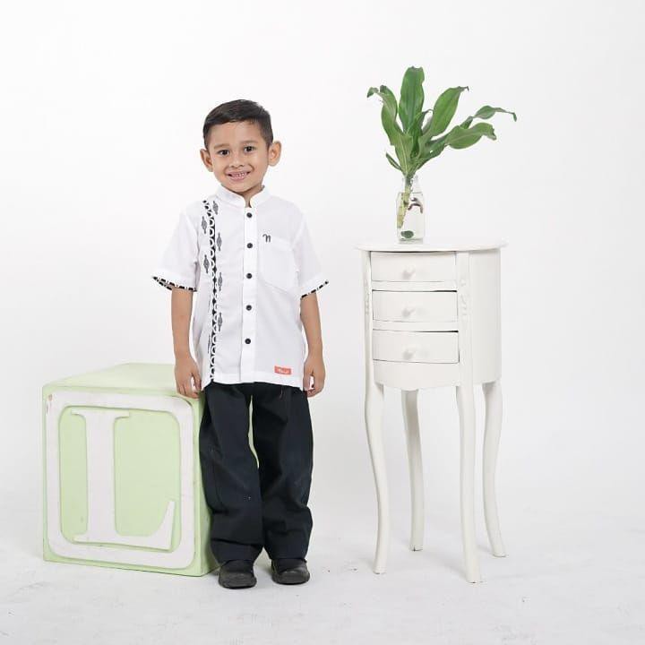 NIBRAS KOKO ANAK LAKI LAKI NSAL 46 MERAH PUTIH LENGAN PENDEK COUPLE