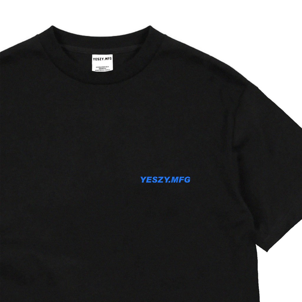 YESZY.MFG Tshirt Black Massive F Blue