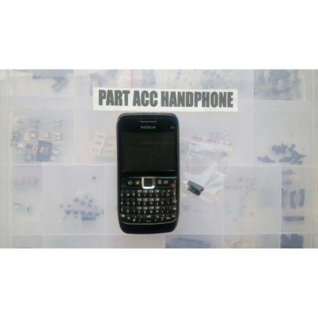 Casing nokia fullset e63 warna hitam