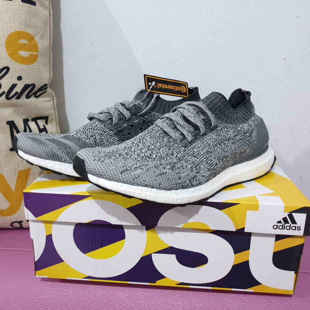 Original 100% Adidas Ultraboost Uncaged BNIB