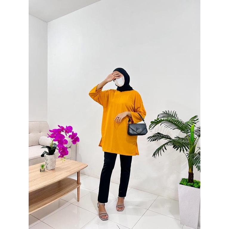 Basic Oversized Top Kaos Polos NonBusui Hijab Friendly