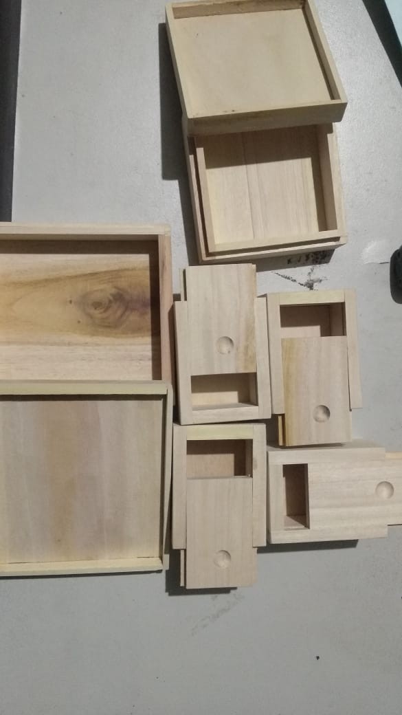 Box Kayu Uk Luar 13x12x4