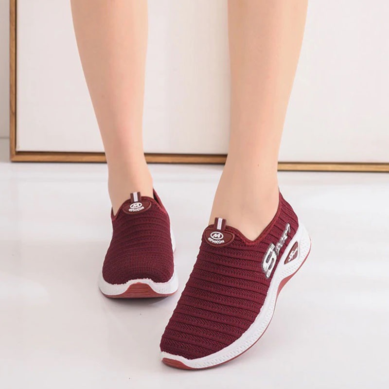 Sepatu Sneakers Wanita SlipOn Fashionable - Y-1