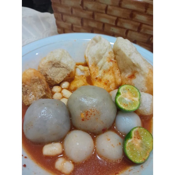 

baso Aci Ayam jumbo isi jumbo 2 butir isi ukuran sedang 12 butir Spesial Komplit Full harga riseller