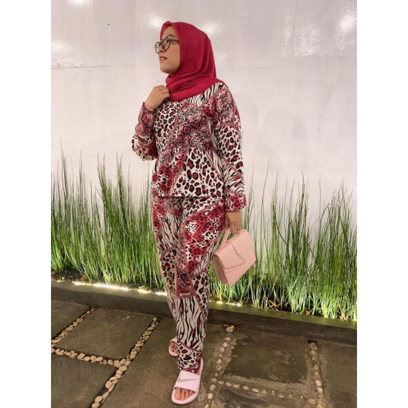 BUSUI FRIENDLY Setelan Oneset Piyama Lengan Panjang Rayon Bali