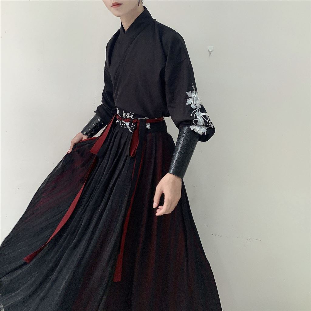 Feather moon Siyi Bureau original Hanfu [tungsten wire deer] embroidered Han elements cross collar s