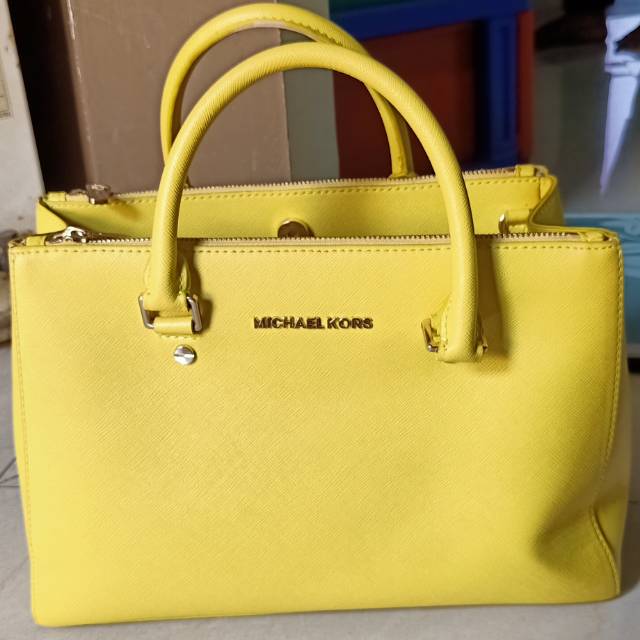Preloved Semi premium tas Michael Kors
