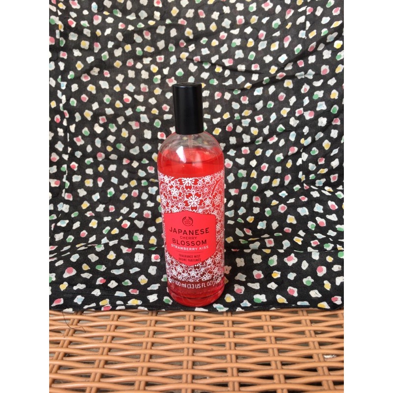 Jual The Body Shop Original Japanese Cherry Blossom Strawberry Kiss