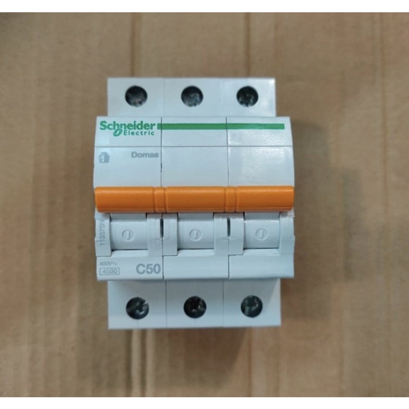 MCB 50A 3P Schneider