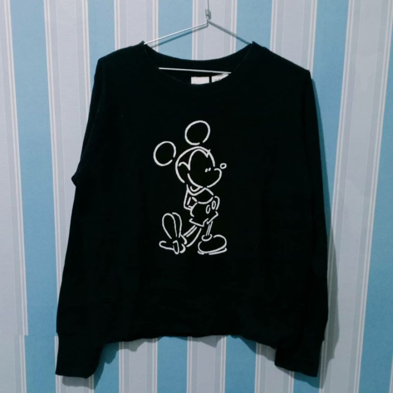 sweater jaket crewneck mickey disney x champions second preloved wanita