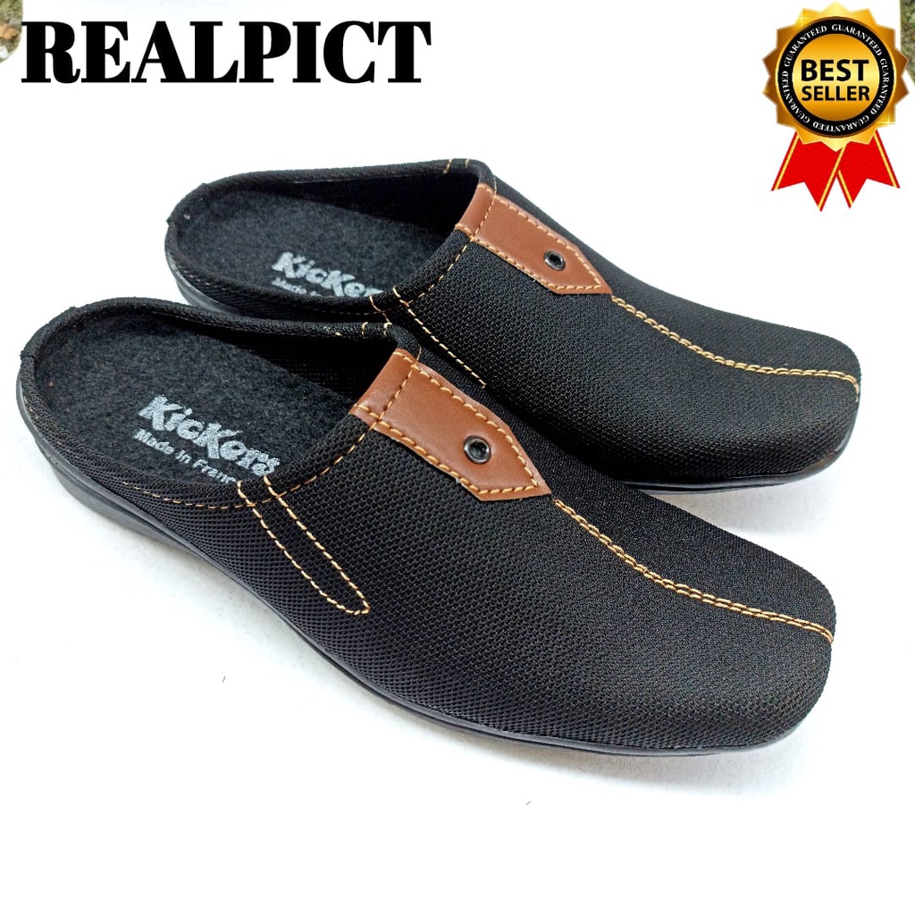 SENDAL SLIP ON PRIA/SEPATU BUSTONG SNEAKER CASUAL HITAM/SEPATU SLOP PRIA